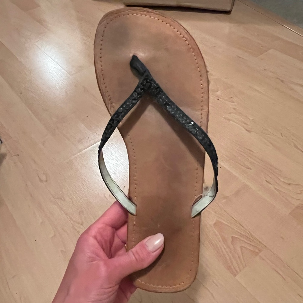 Flip flops - Picture 3 of 5